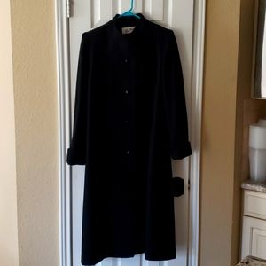 Ladies Wool Coat by Beau Brem